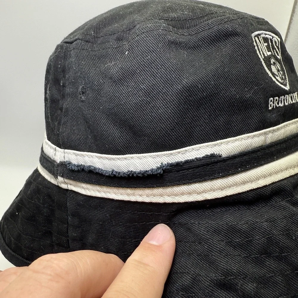 Mitchell &‎ Ness Brooklyn Nets Size Bucket Hat Cap Team Colors